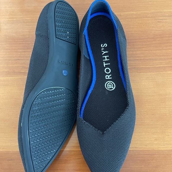 Rothy’s Pointed Flat No longer Fits! Great Shoe - Picture 4 of 4